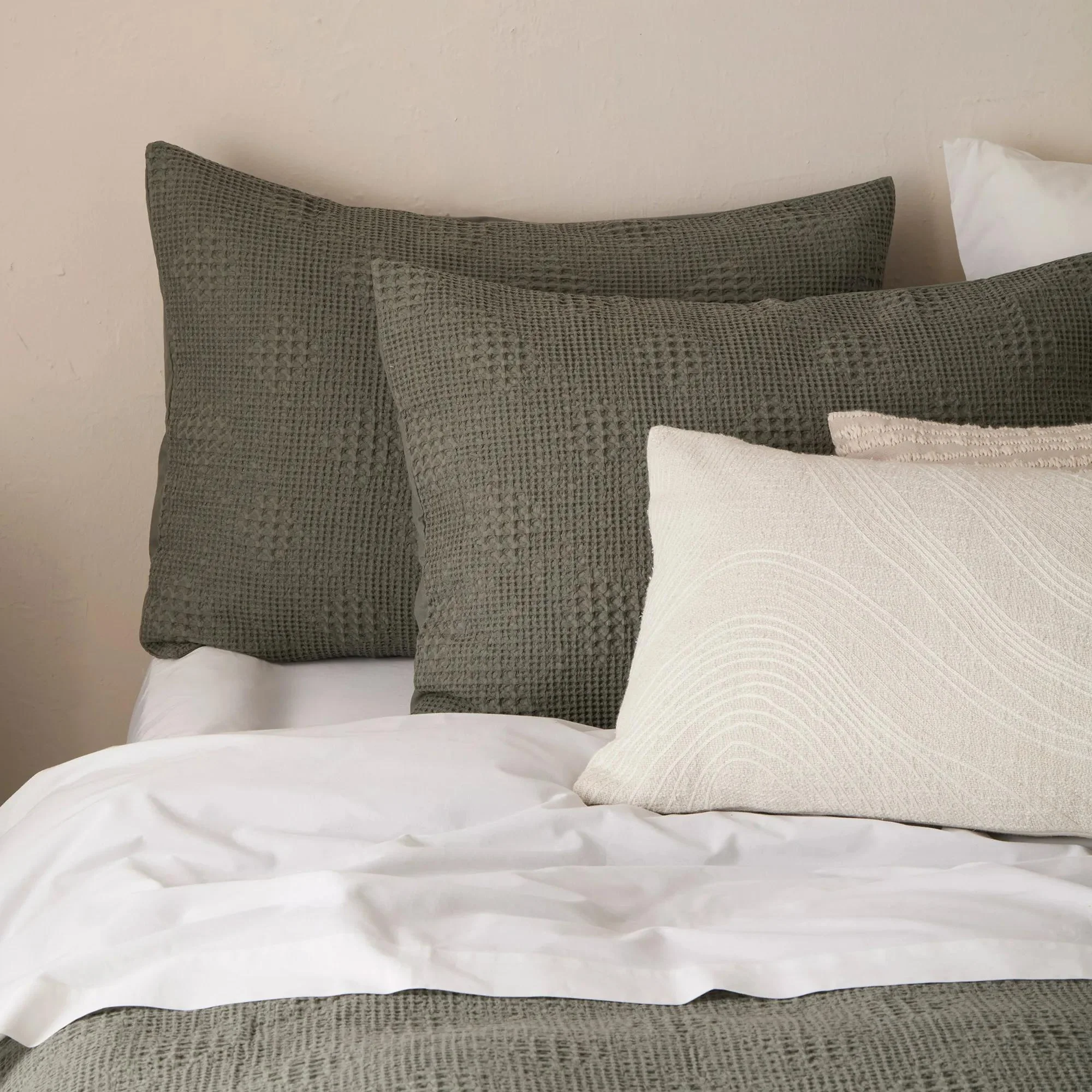 Alkin Duvet Cover Set - Image 2