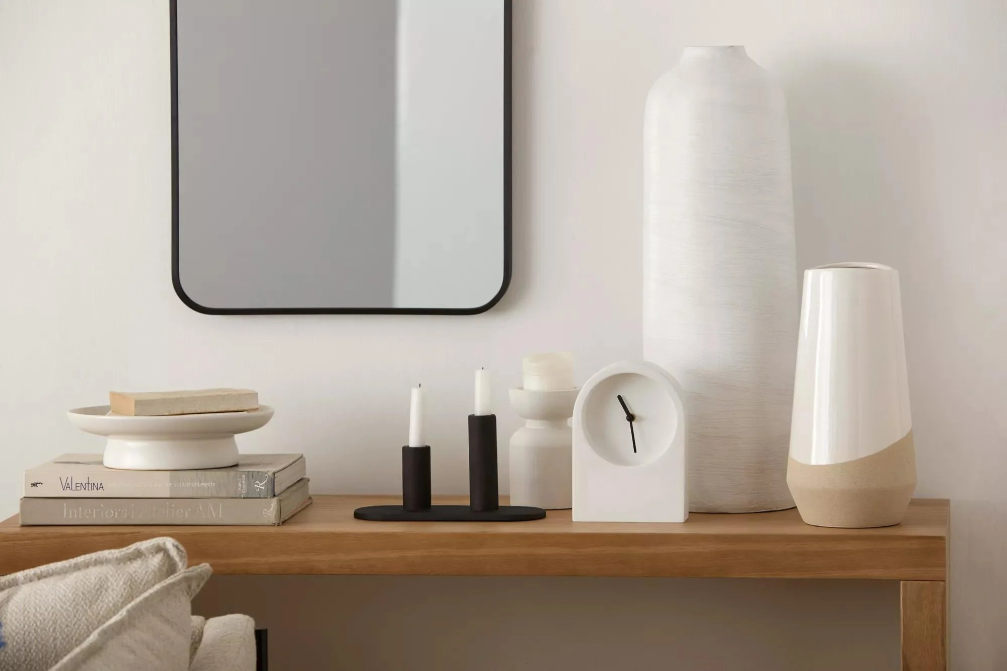 Cement Table Clock - Image 5