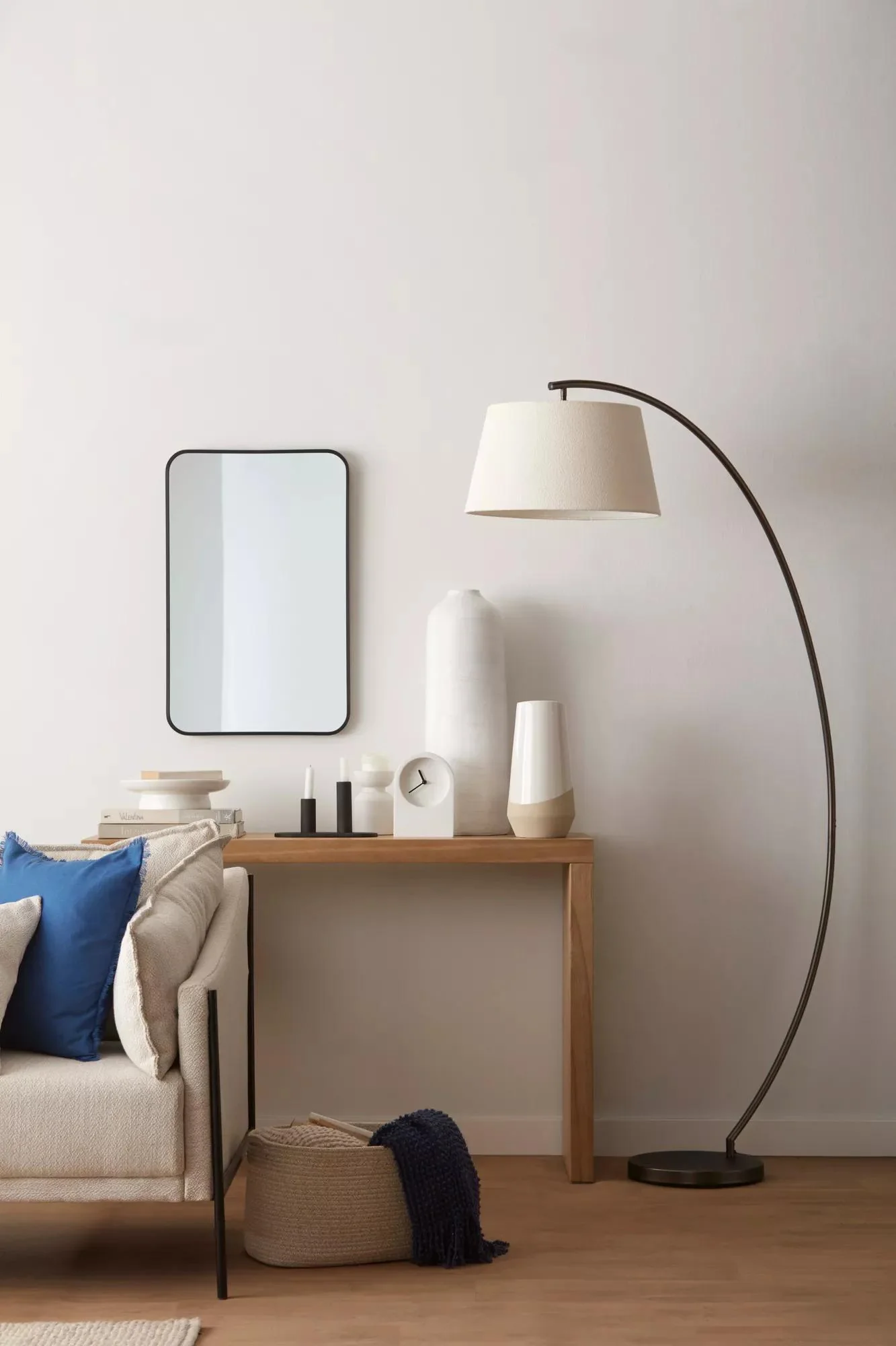 Cement Table Clock - Image 7
