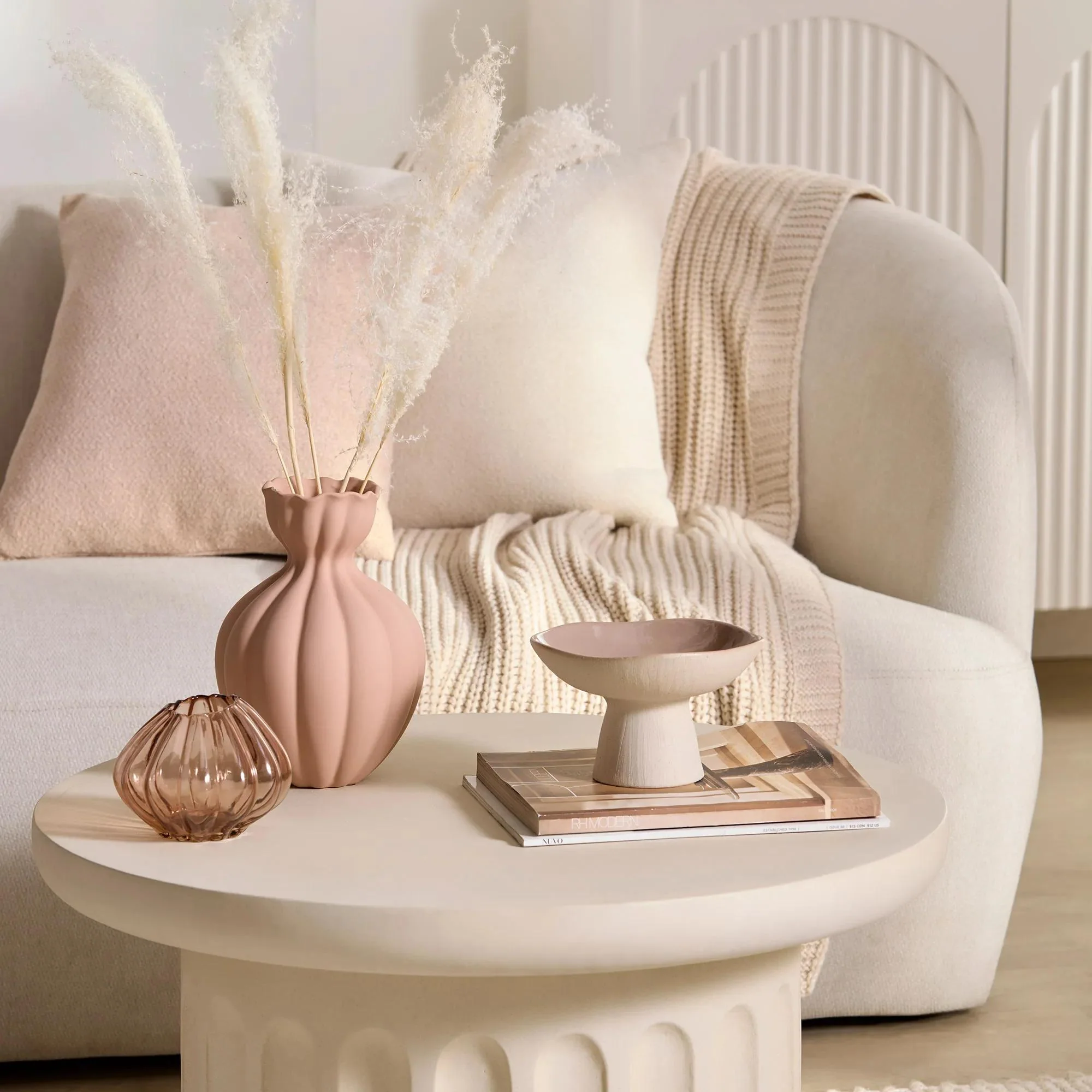 Ceramic Petal Vase - Image 4