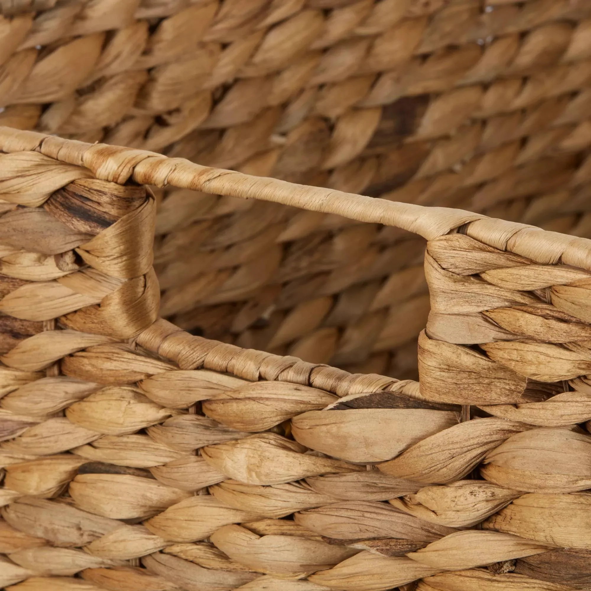 Water Hyacinth Basket - Image 5